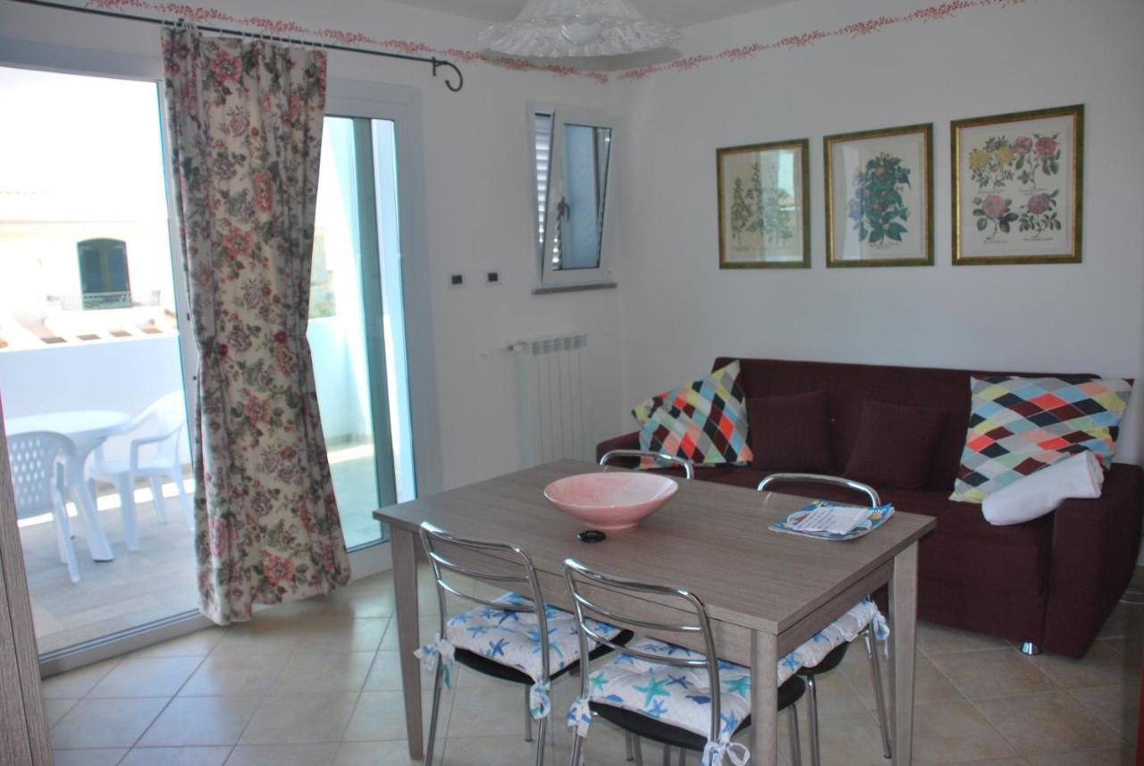 La Casa Dei Sogni Villa Portoscuso Exteriör bild
