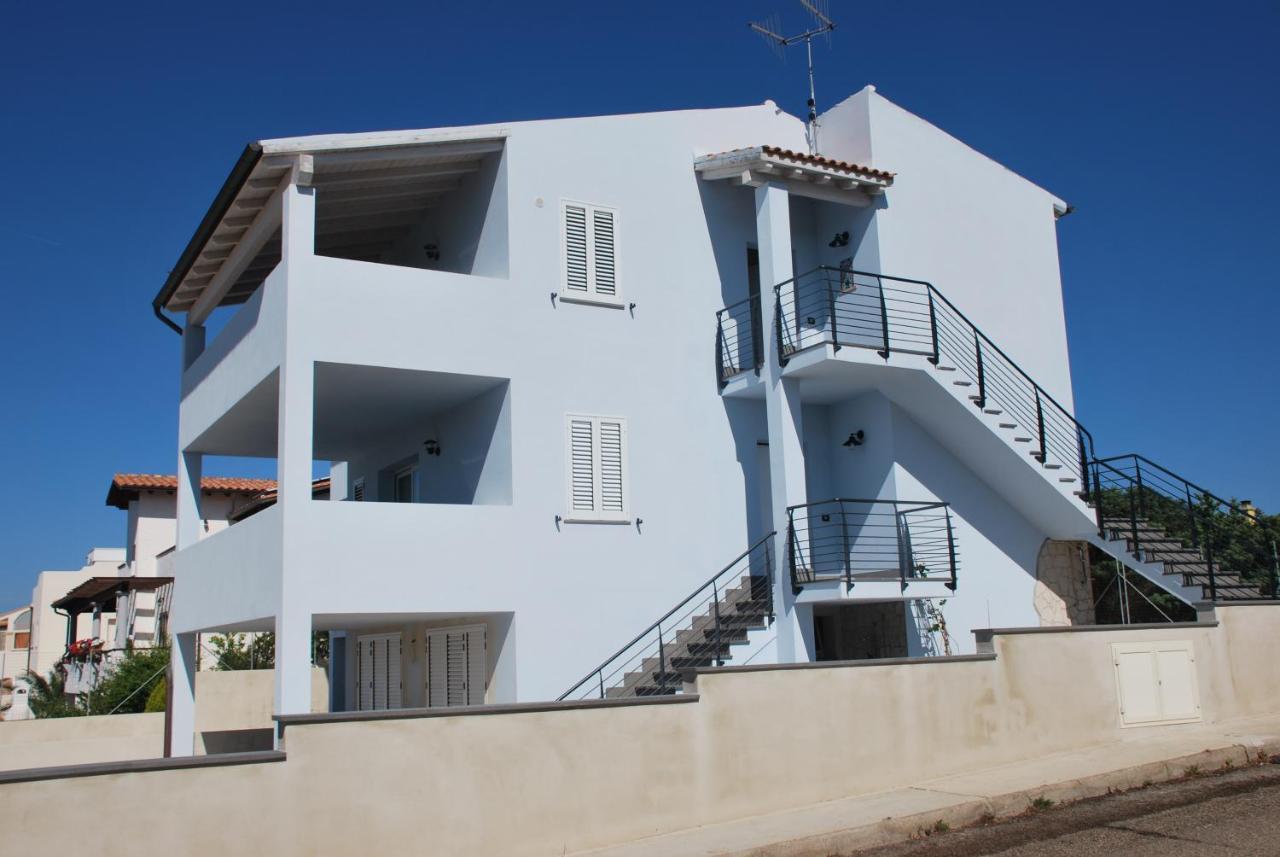 La Casa Dei Sogni Villa Portoscuso Exteriör bild
